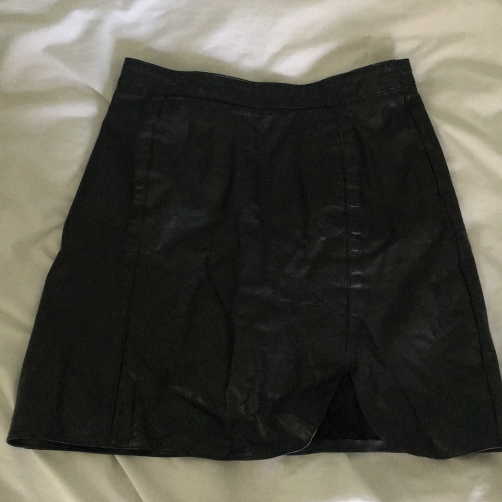 Leather skirt